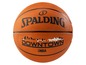 Een Spalding Downtown NBA basketbal.