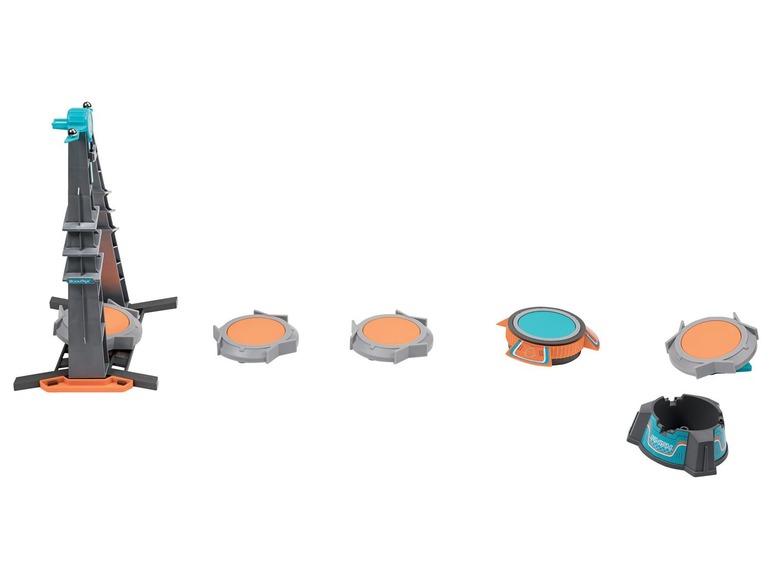 Een Boostrix-racebaan met een starttoren en verschillende raceonderdelen.