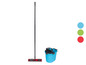 Vileda mop met steel en emmer.