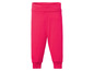Roze babybroek met boord aan de onderkant.