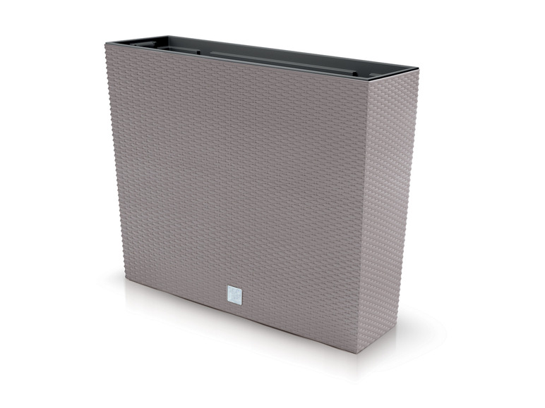Een lange, rechthoekige plantenbak van het merk 