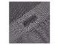 Close-up van grijs Spyder textiel met gestreept patroon.
