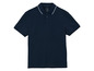 Een donkerblauw poloshirt met witte boord van het merk s.Oliver.