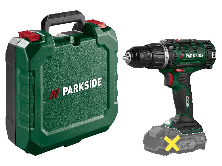 Groene gereedschapskoffer en een accuboormachine met accupack.