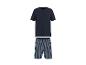 Herenpyjama met marineblauw T-shirt met korte mouwen en gestreepte shorts.
