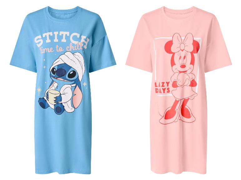 Twee nachthemden: een blauwe met Stitch en een roze met Minnie Mouse.