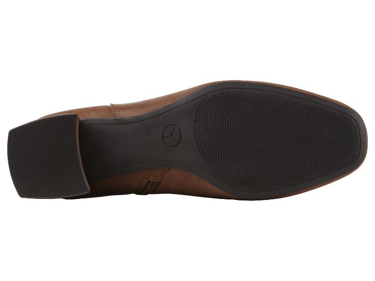 Zool van bruine dames enkellaarsjes met hak.