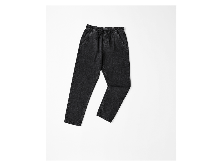 Zwarte jeans met trekkoord.