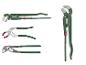 Drie groene en zilveren pijptangen, waaronder één grote en twee kleinere.