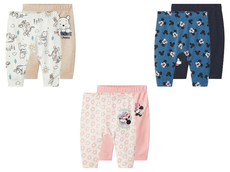 Drie sets baby leggings: met Winnie de Poeh, Mickey Mouse en Minnie Mouse ontwerpen.