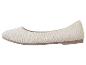 Beige gebreide ballerina's.