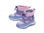 Roze-blauwe kinder sneeuwlaarzen met paarse veters en sneeuwvlokpatroon.