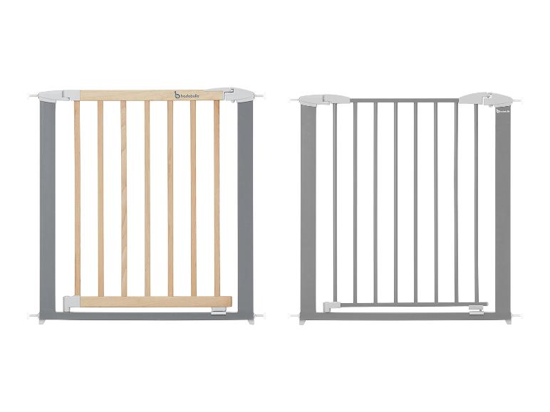 Twee Badabulle babyhekjes: een houten en een metalen.