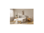 LIVARNO home slaapkamermeubels met bed, nachtkastjes en bankje.