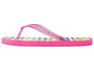 Roze slippers met regenboogstrepen en dierenprint.