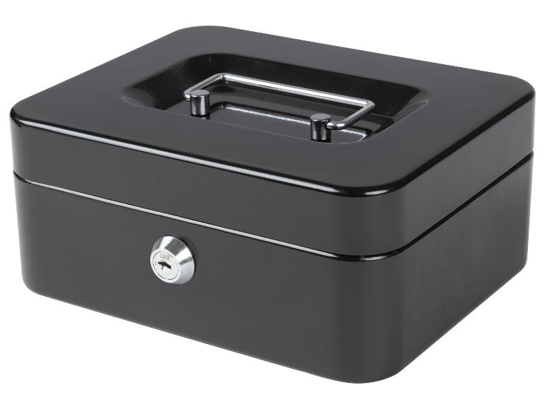 Zwarte metalen kist met sleutel en handvat.