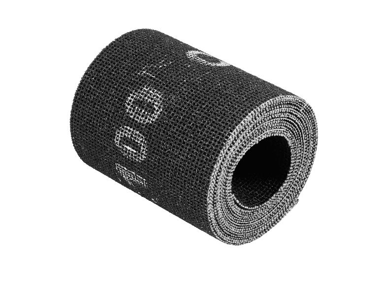 Rol zwart schuurpapier met de zichtbare opdruk „100”.