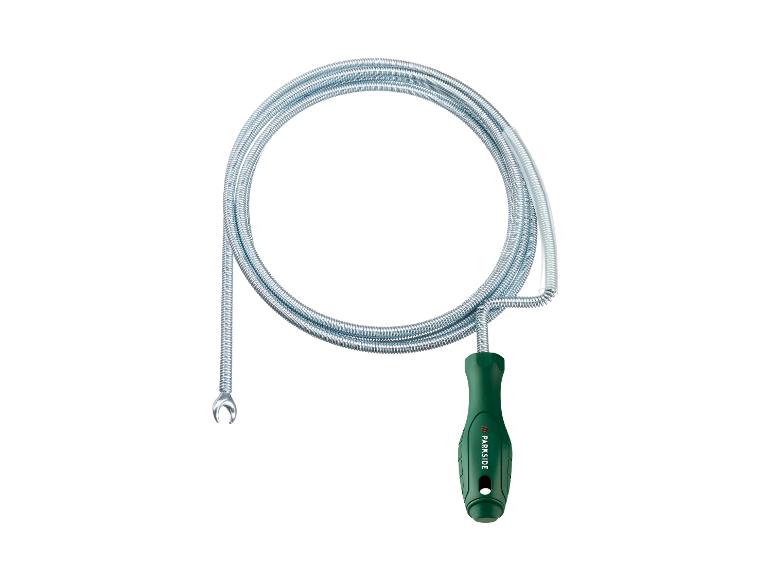 Afvoerontstopper met groen handvat en metalen spiraal.