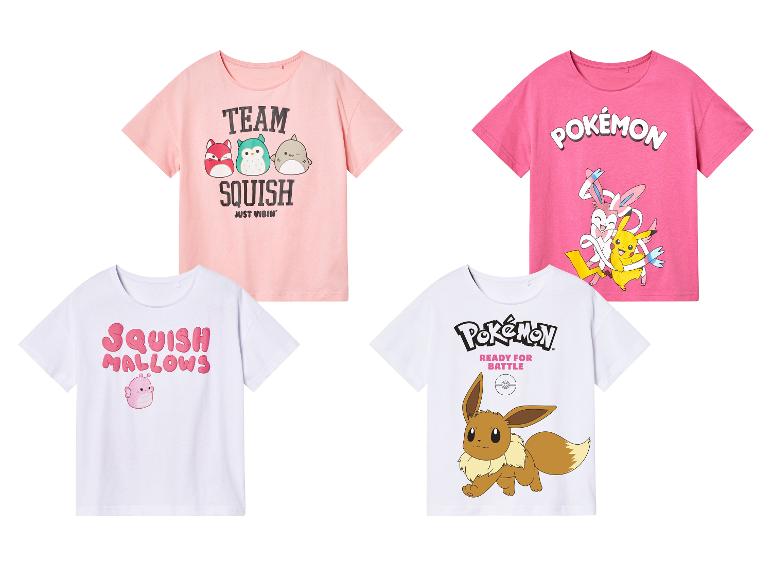 Kinder t-shirts met Pokémon en Squishmallows designs.