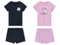 Twee sets pyjama's met korte mouwen en korte broek, een met een walvisprint en de andere met vogels.