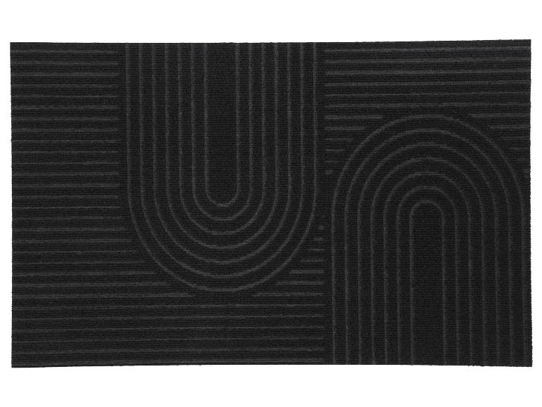 Zwarte mat met horizontale en gebogen lijnen.