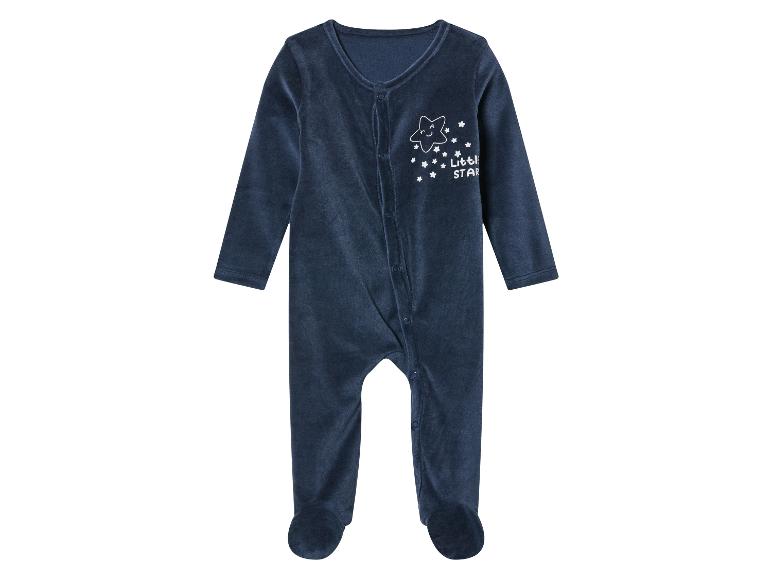 Een donkerblauwe baby-onesie met een sterrenthema.
