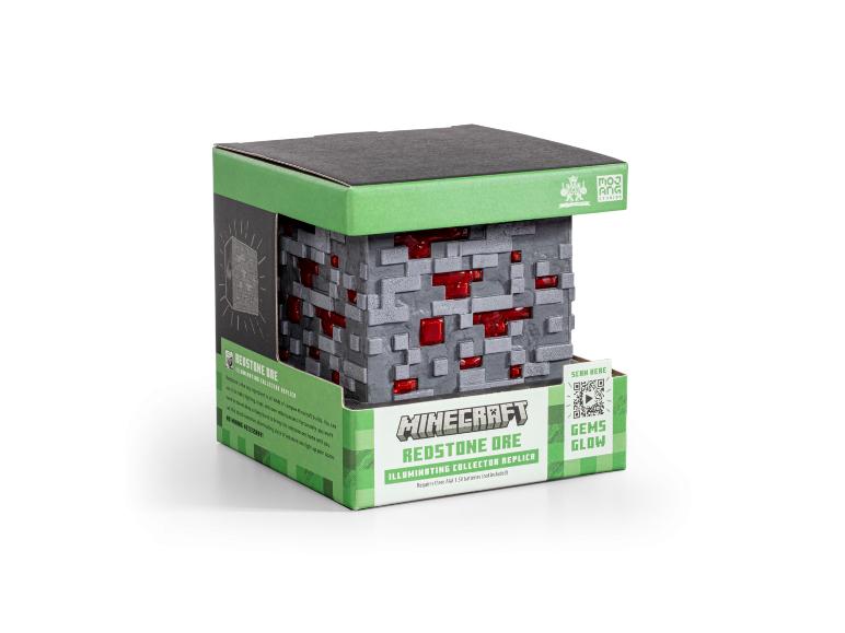 The Noble Collection Minecraft lichtgevende Redstone-erts replica in verpakking.