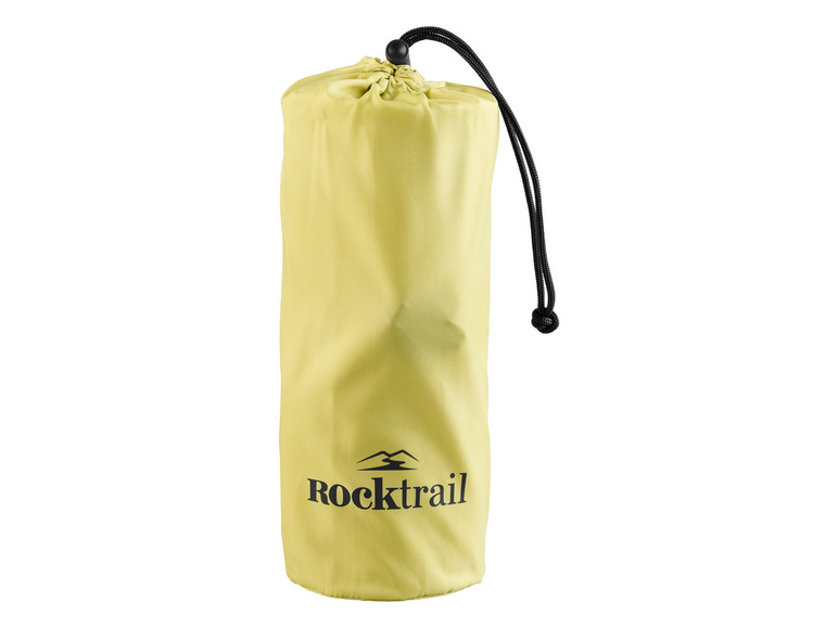 Een gele Rocktrail slaapmat in een opbergtas.