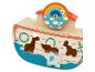 Een houten Noach's Ark speelgoed met uitsparingen voor dieren en een draaiende regenboogschijf.