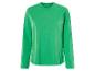 Een groene, lange mouw T-shirt.