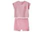 Roze tweedelige pyjamaset met T-shirt met korte mouwen met bloem en gestreepte shorts.