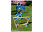 Een Schildkröt agility-set met blauwe en oranje ringen en een poort op gras.