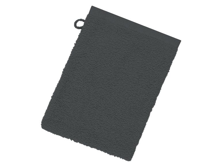 Donkergrijze washand van badstof.