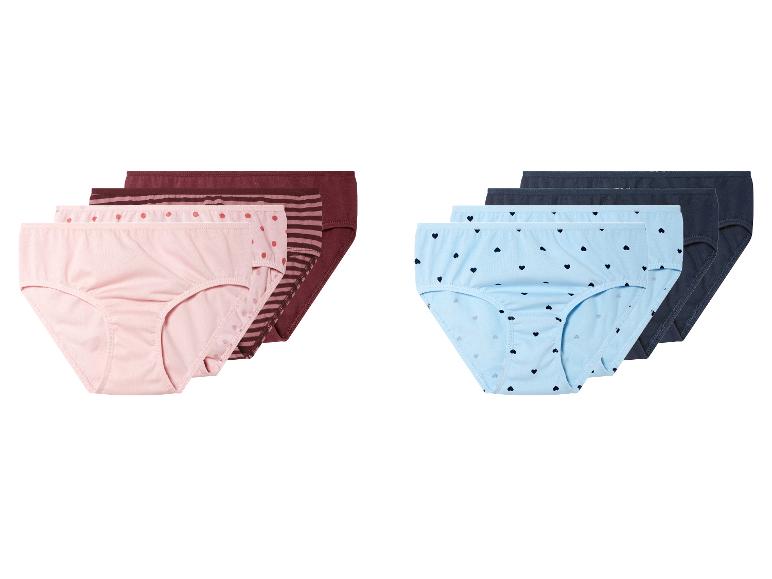 Drie pakketten dames slips met verschillende patronen.