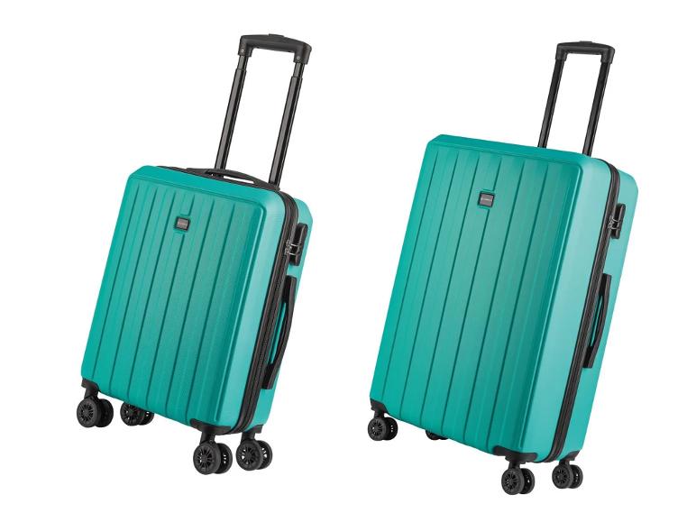 Turquoise koffers, cabine en grote maat.