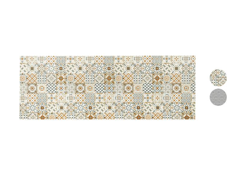 Decoratieve tegels met geometrische en bloemmotieven in warme en koele tinten.