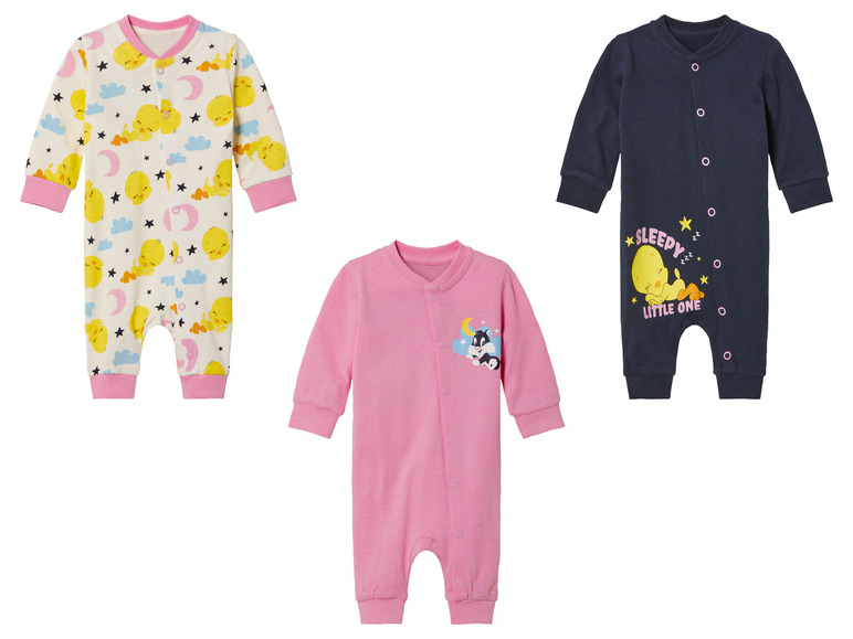 Baby onesies met Tweety Bird print.