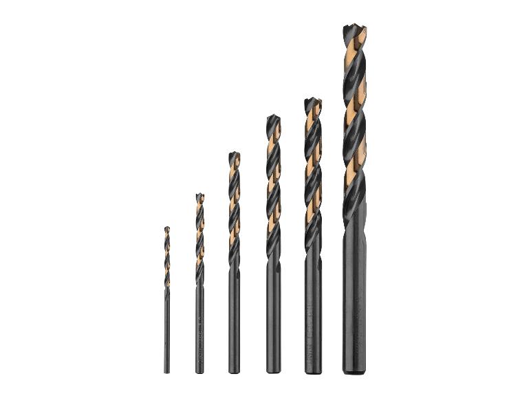 Een set van zes spiraalboren in verschillende maten, met een zwarte en gouden afwerking.