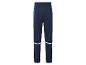 Donkerblauwe joggingbroek met witte accenten.