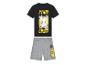 Pokémon pyjama: zwart shirt en grijze shorts met Pikachu.