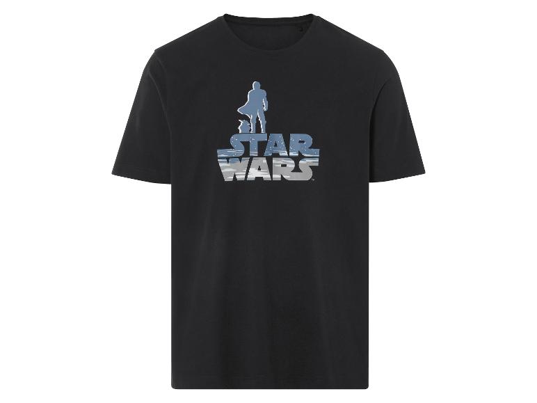 Een zwart T-shirt met een Star Wars print.