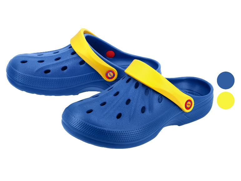 Blauwe klompen met gele banden en een rode knop, met kleurstalen ernaast.