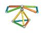 Kleurrijke magnetische staafjes en ballen die een driedimensionale constructie vormen.