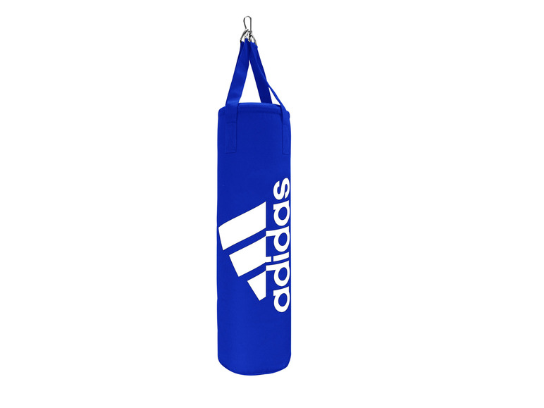 Een blauwe Adidas bokszak