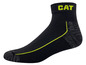 Een paar zwarte CAT sokken met gele accenten.