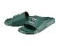 Paar donkergroene slippers met '30 YEARS EST. 1996' en 'PARKSIDE' tekst