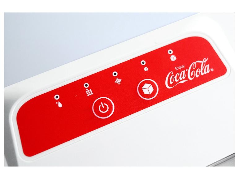 Coca-Cola ijsmaker met knoppen voor aan/uit, ijs, water en temperatuur.