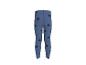 Blauwe kinderlegging met zwarte hartjes.
