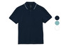 Een donkerblauwe poloshirt van s.Oliver met witte details.