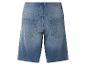 Lichtblauwe denim shorts, achterkant.